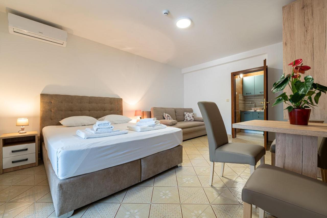 Studio Apartments Marea 2 Budva Rom bilde